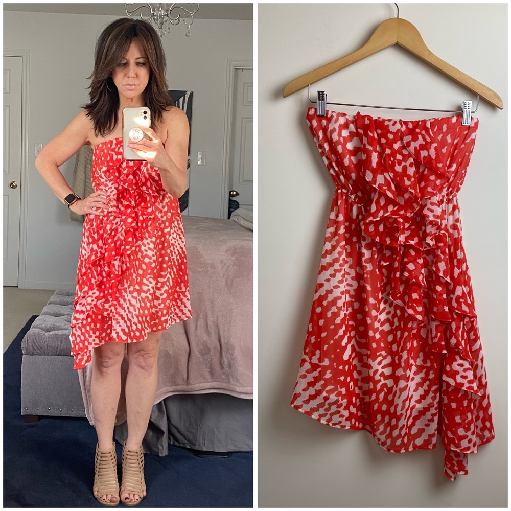 FOREVER 21 Asymmetrical Strapless Dress